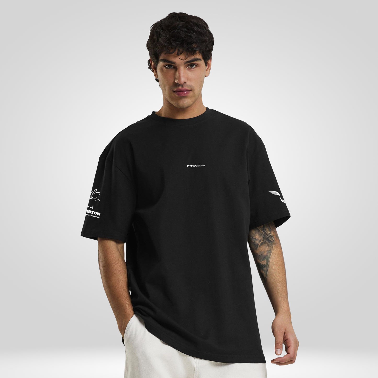 Lewis Hamilton 44 Inspired Oversized Fan T-Shirt (Scuderia Ferrari HP F1 Team)